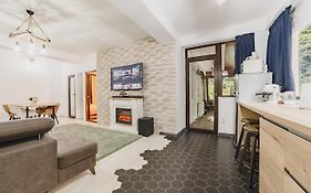 Prestige Luxury Apartment Predeal